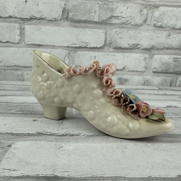Heirlooms Of Tomorrow White Porcelain Shoe Pink Ruffles and Pink Rose - Picture 3 of 5